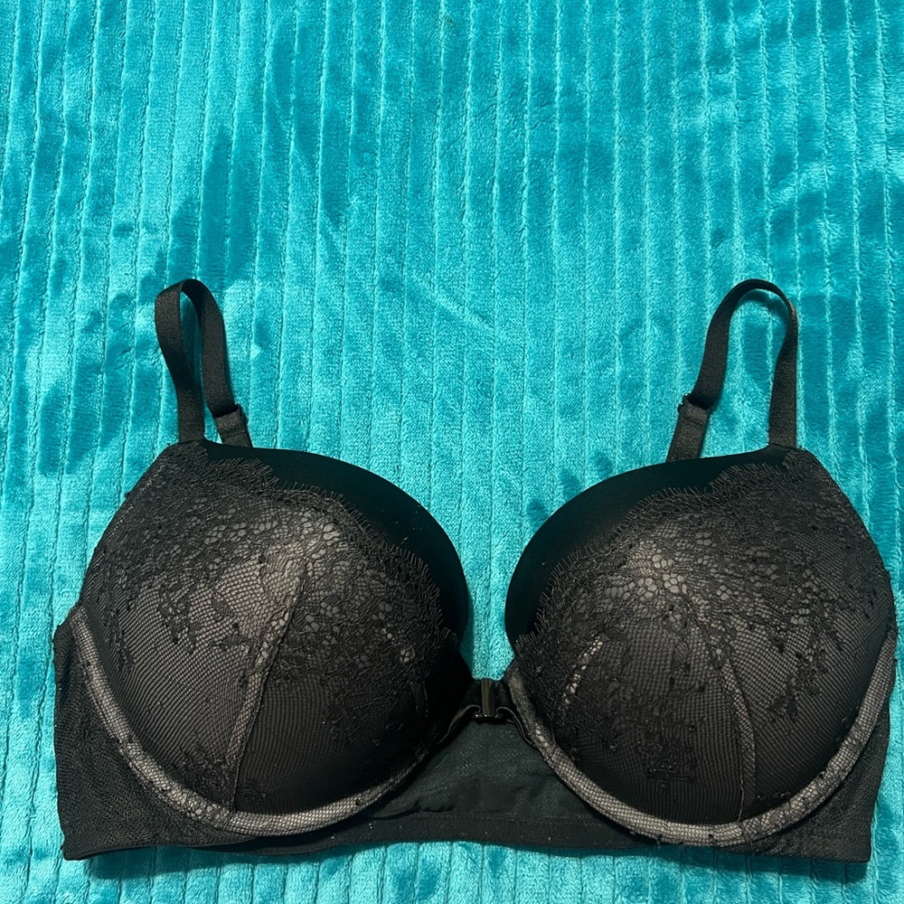 Victoria's Secret front closure Black Lace Bra
